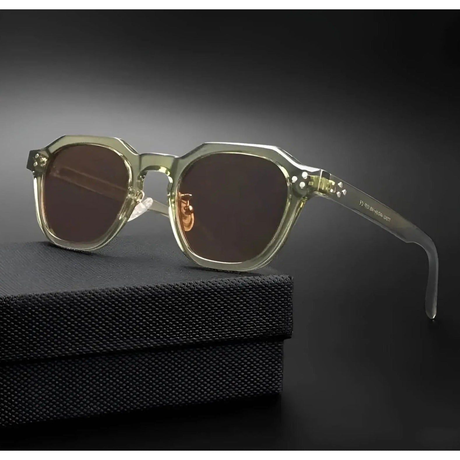 Retro Sonnenbrille für den Strand – UV-Schutz, klassisch und trendy