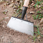 Strong & Versatile - The Ultimate Garden Cleaning Shovel