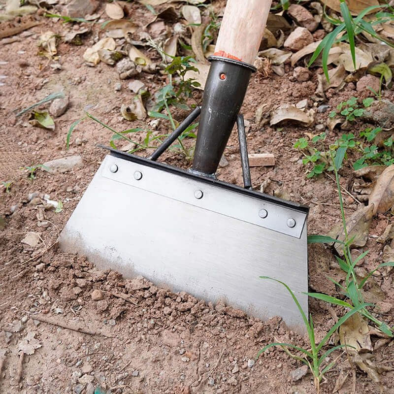 Strong & Versatile - The Ultimate Garden Cleaning Shovel