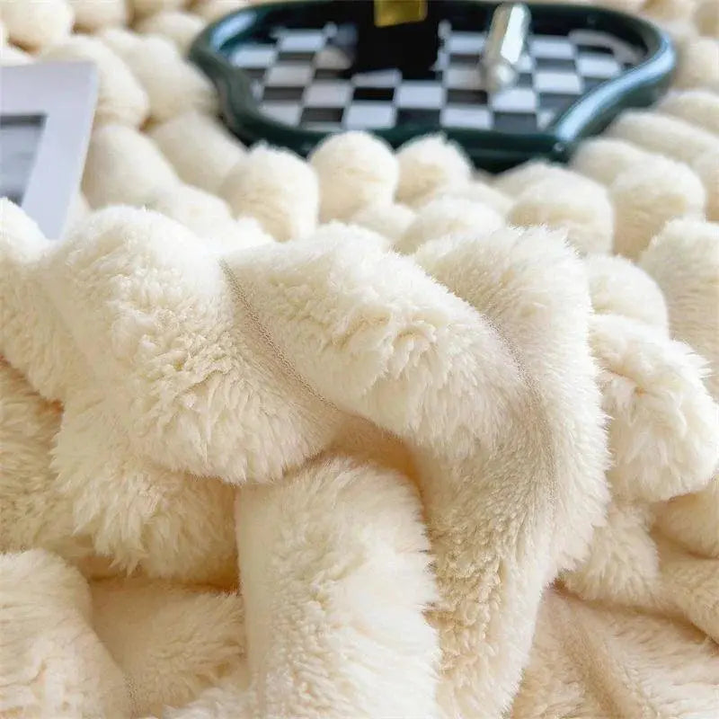 Luxurious Fleece Blanket for Ultimate Comfort