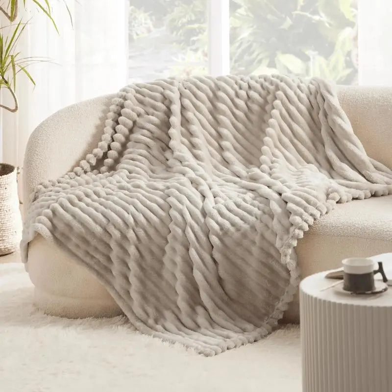 Luxurious Fleece Blanket for Ultimate Comfort