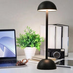 Cordless table lamp in Scandinavian design with adjustable lighting
