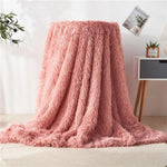 Luxuriöse Kuscheldecke aus Kunstfell – Waschbar und Elegant für Gemütliche Abende
