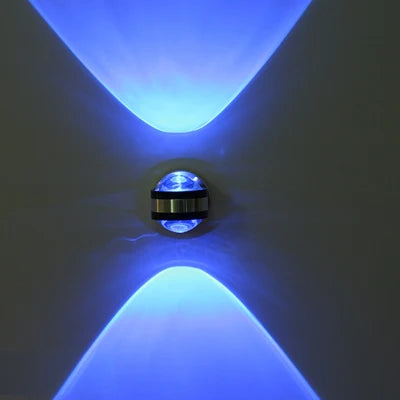 NaturaLuxe LED-Wandlampe | Elegantes Design aus Nussbaum | 6W | Wandmontage