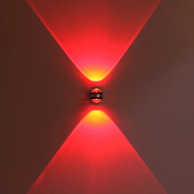 NaturaLuxe LED-Wandlampe | Elegantes Design aus Nussbaum | 6W | Wandmontage