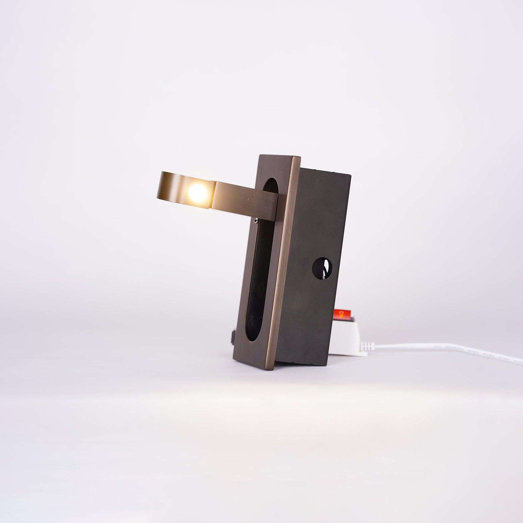 Wandlampe mit Flexibler LED-Leseleuchte – Stilvolle Nachtlampe