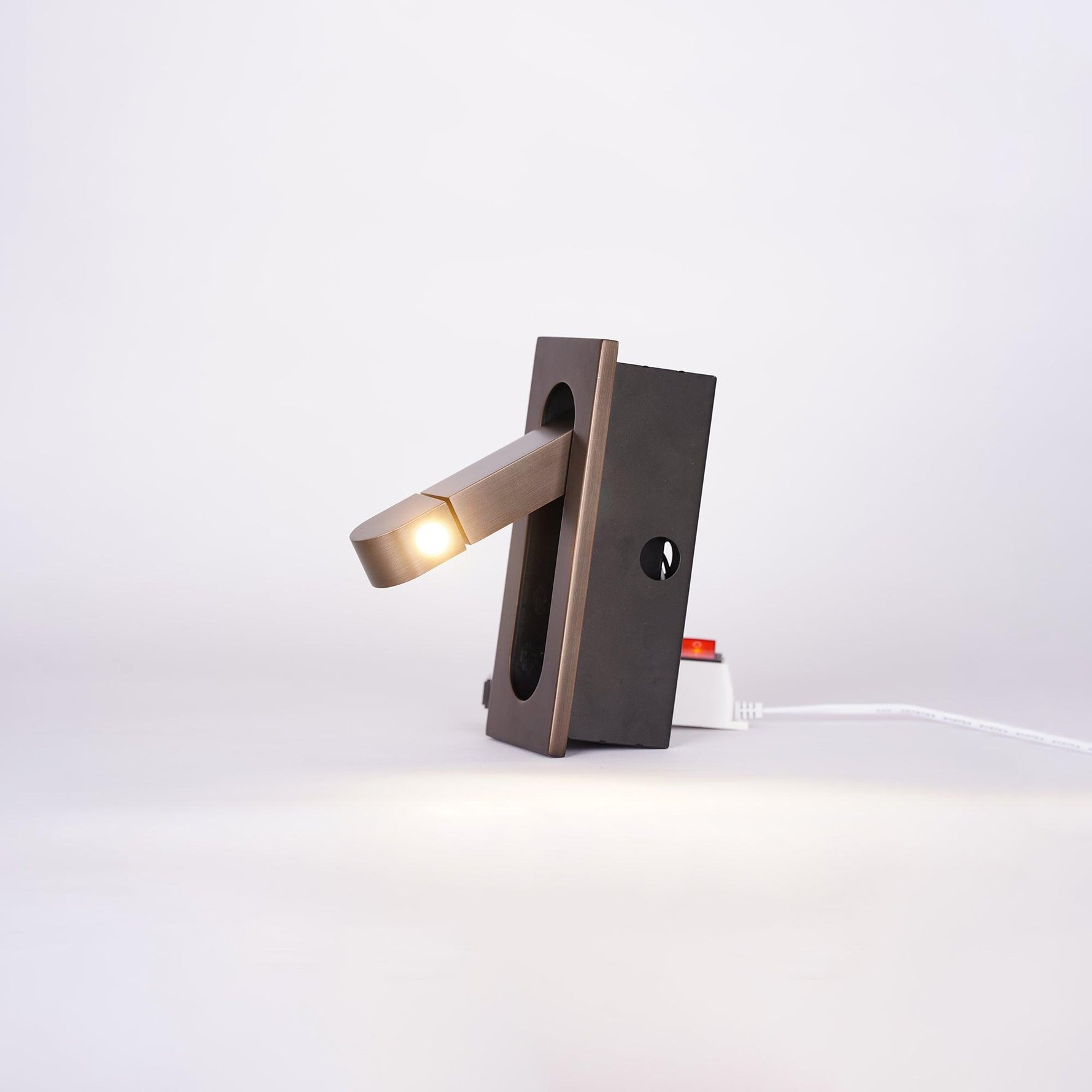 Wandlampe mit Flexibler LED-Leseleuchte – Stilvolle Nachtlampe