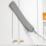 Dust brush for hard-to-reach areas