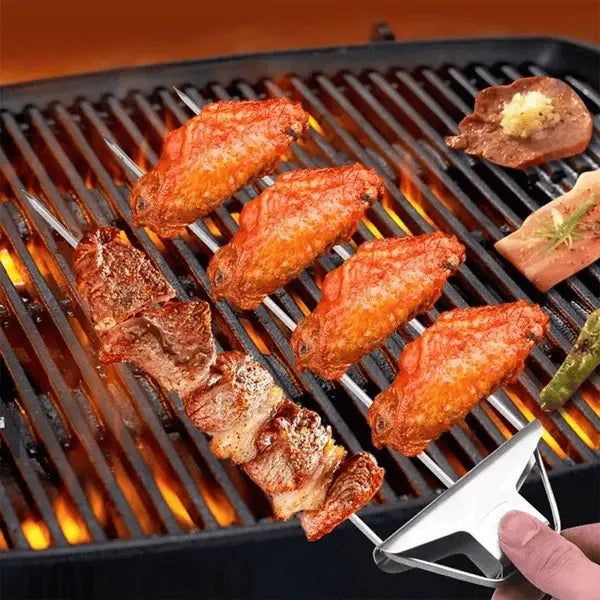 Robuste Grillspieße aus Edelstahl mit Doppelzinken und Schiebeschaber