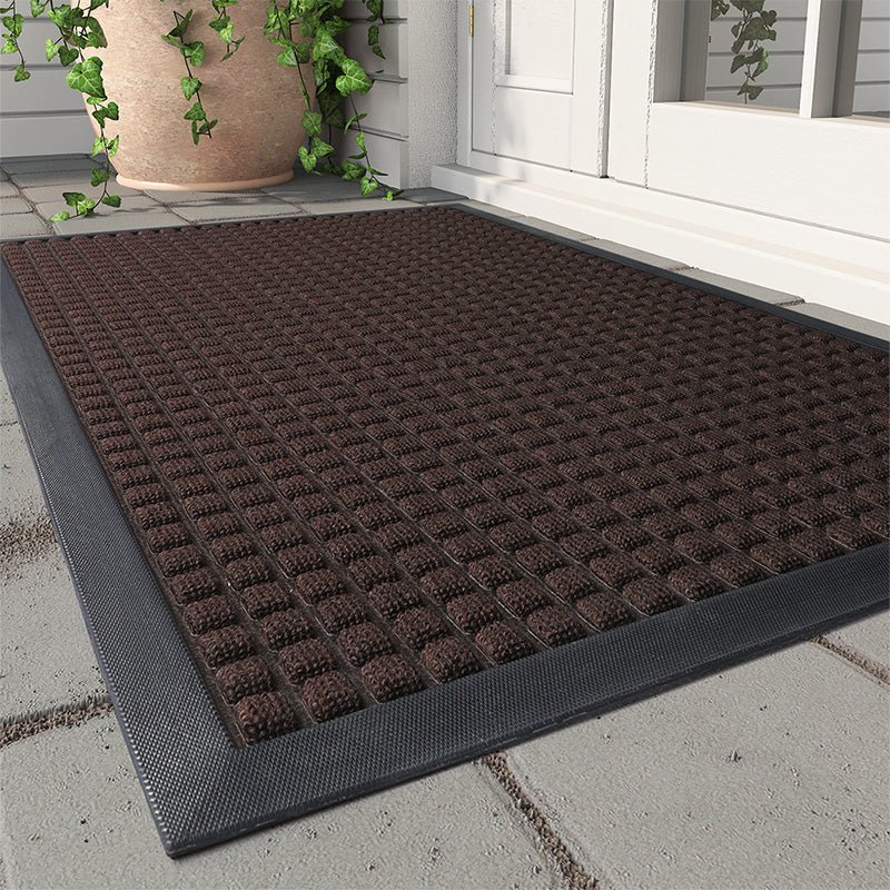 Stylish non-slip doormat for any entrance area