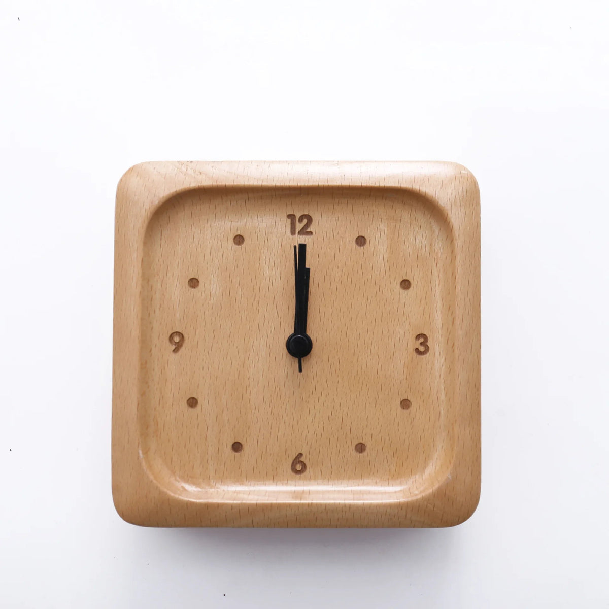 Stylish Beechwood Alarm Clock – Quiet Elegance for Any Room