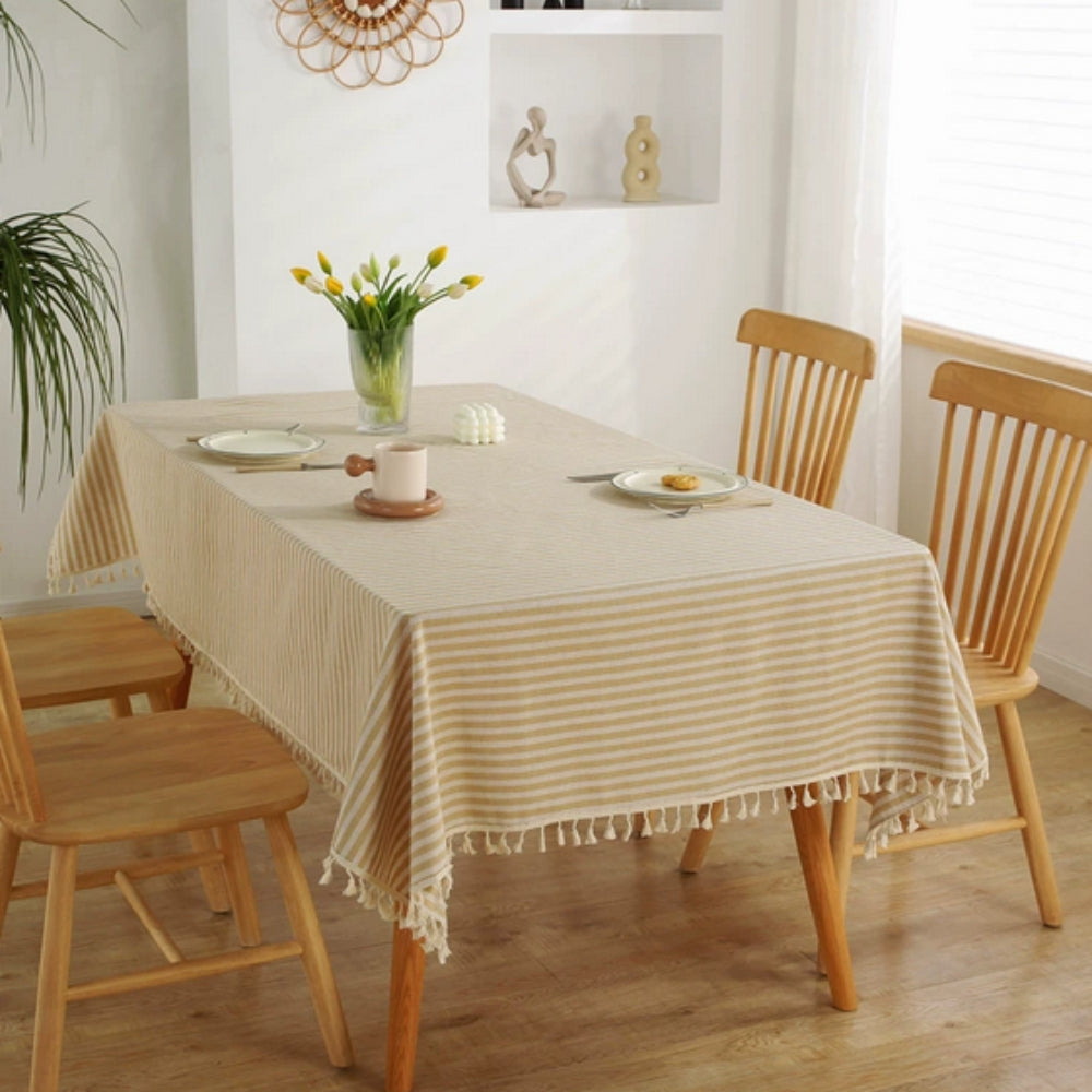 Stilvolle Streifen-Tischdecke mit Quasten aus Mikrofaser
