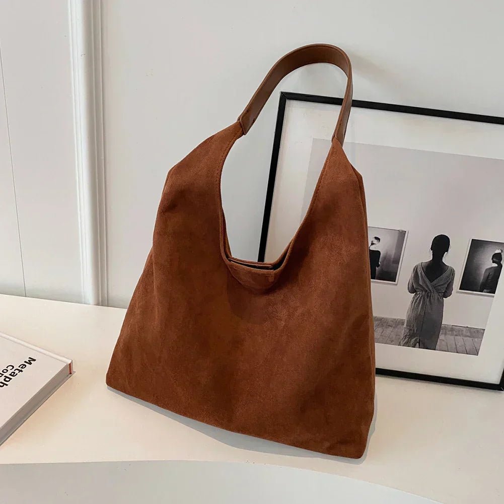 Stylish Suede Handbag for Fashion-Conscious Women
