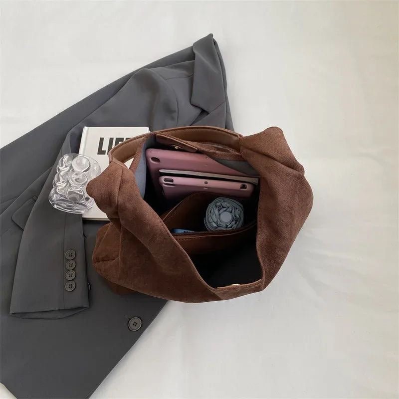 Stylish Suede Handbag for Fashion-Conscious Women