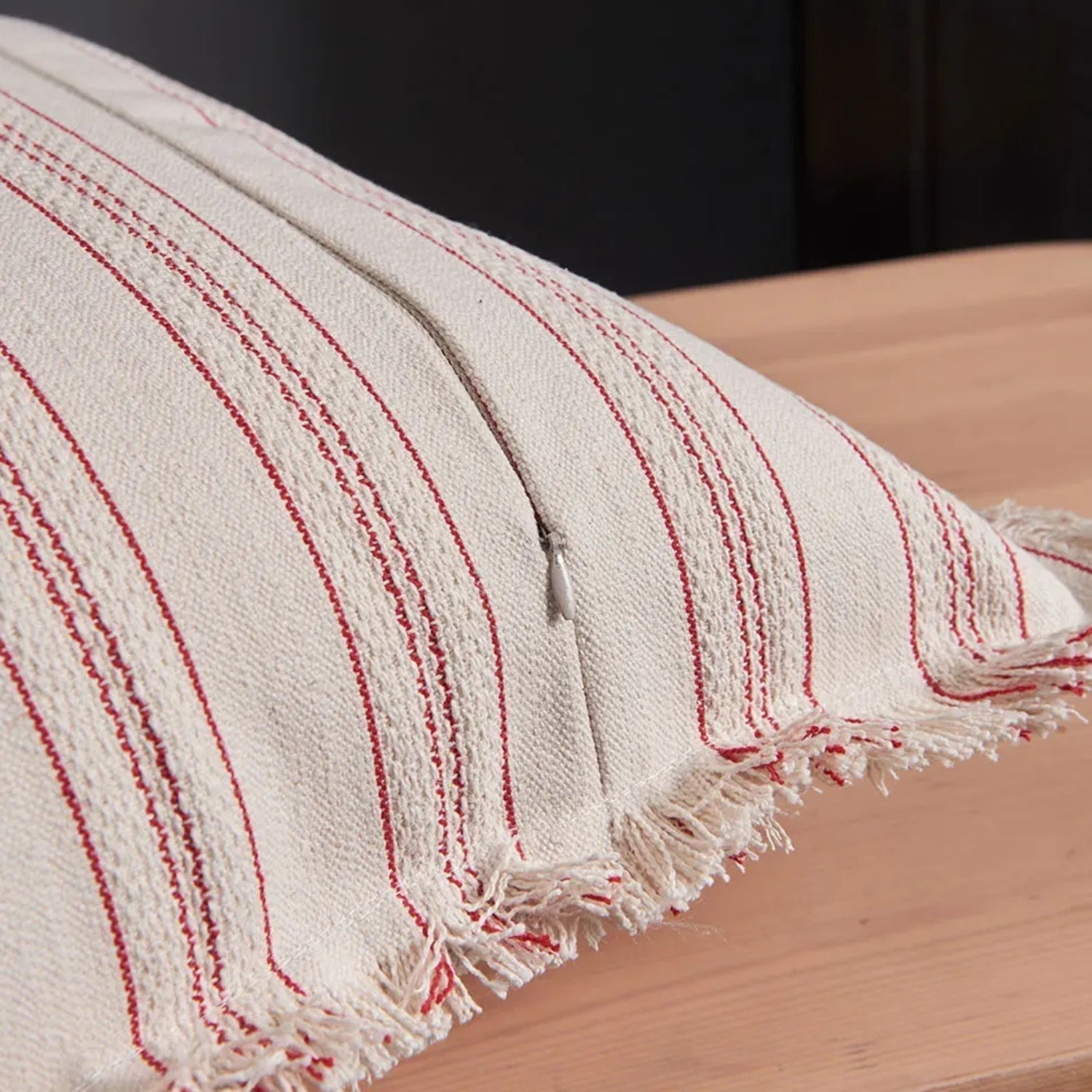 Nordica – Stylish Jacquard Cushion Cover in Scandinavian Design