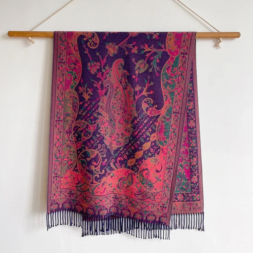 Stylish Fringe Scarf for Elegant Occasions