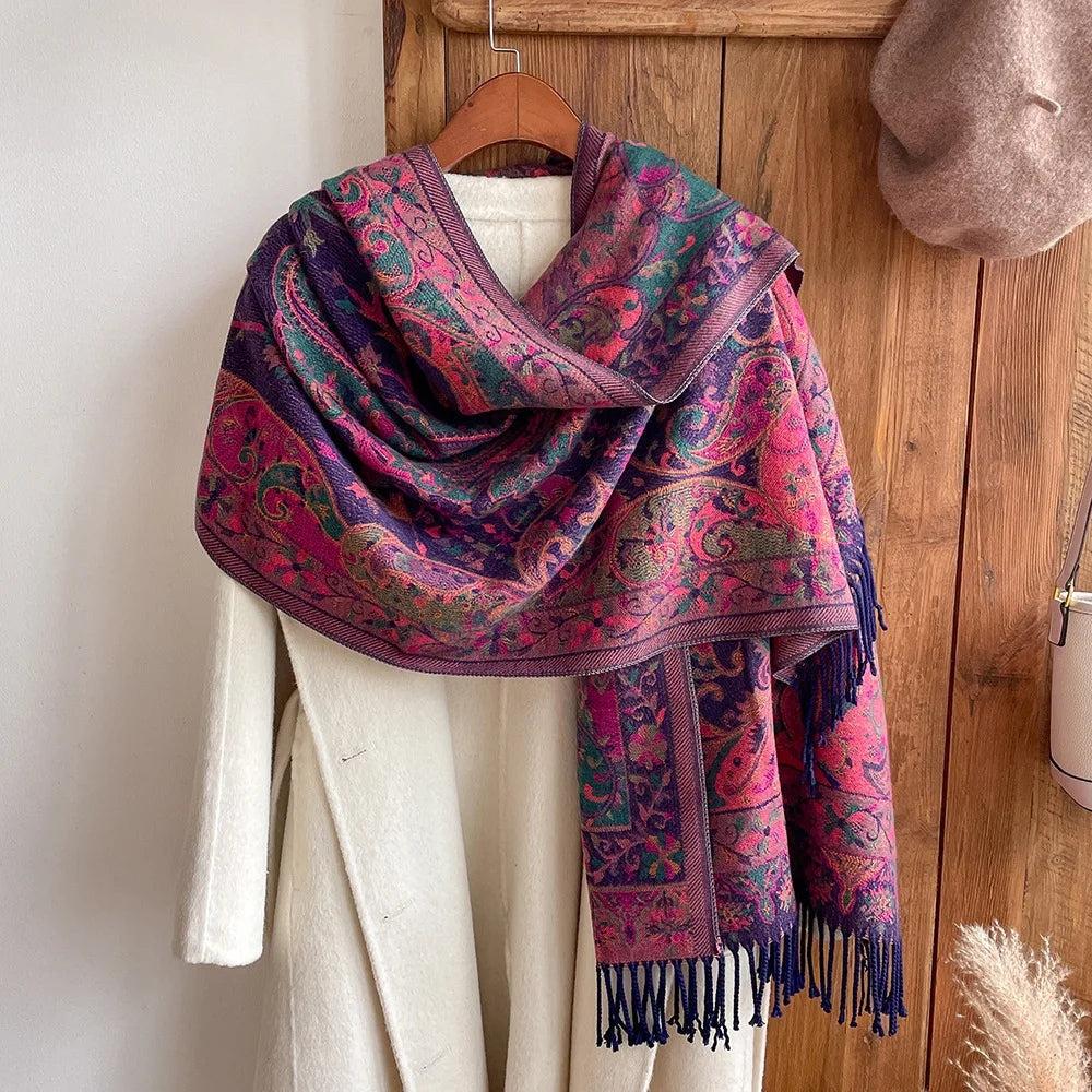 Stylish Fringe Scarf for Elegant Occasions