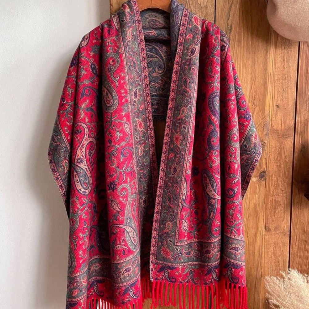 Stylish Fringe Scarf for Elegant Occasions