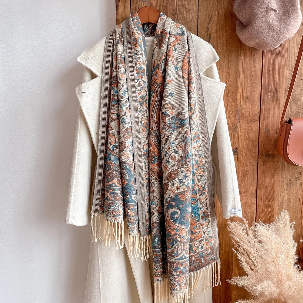 Stylish Fringe Scarf for Elegant Occasions