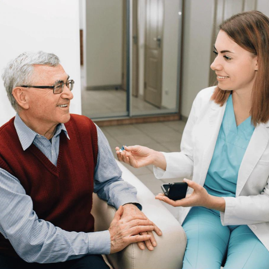 Discreet, Rechargeable Hearing Aid for Everyday Life and Leisure