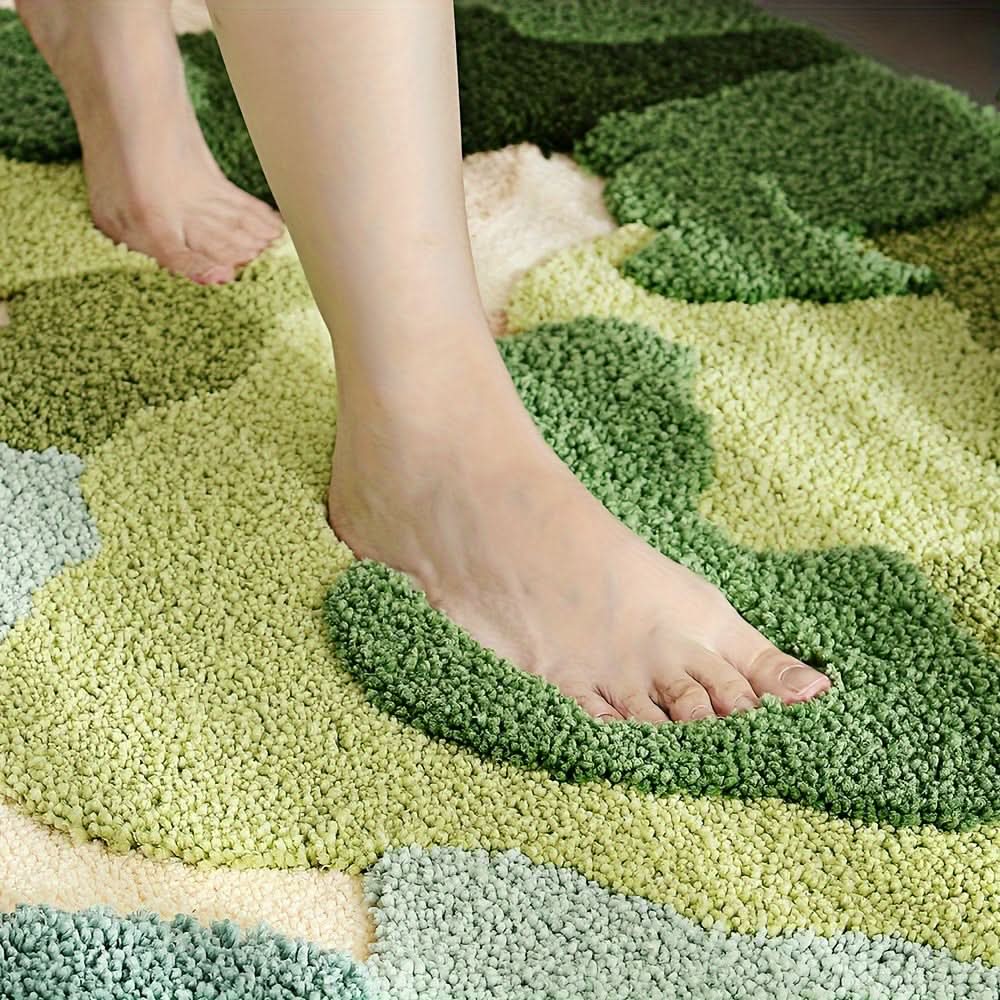 Elegant microfiber bathroom mat with high absorbency