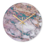 Elegante Marmor-Wanduhr mit Goldzeigern – Stilvolles Wohnaccessoire