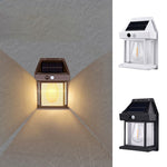 Solarbetriebene Außenwandlampe mit Bewegungsmelder