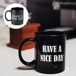 Kaffeebecher mit Mittelfinger – Lustiger Geschenkbecher "Schönen Tag