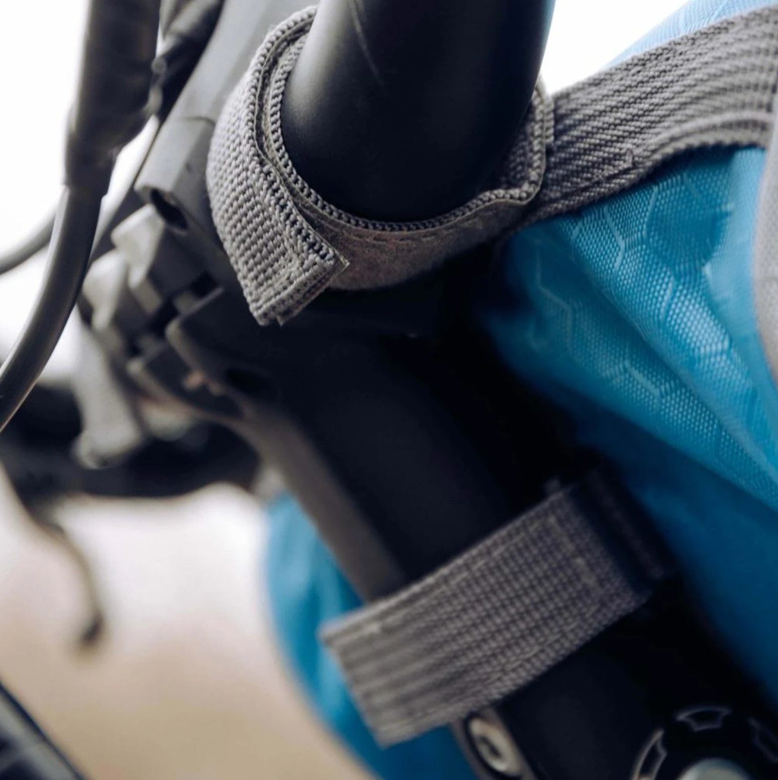 Praktische Lenker-Tasche für Fahrräder mit Touchscreen-Fenster