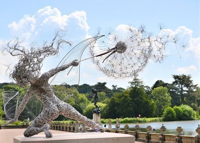 Fabulous Garden Figures - Magic of the Fairy Stream