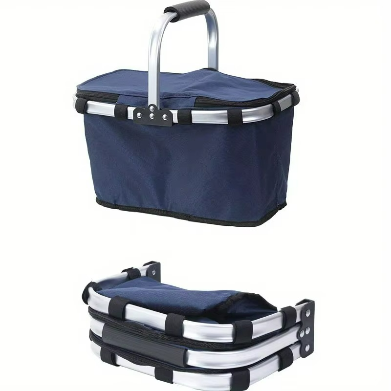 Practical cool bag made of durable material for outdoor use