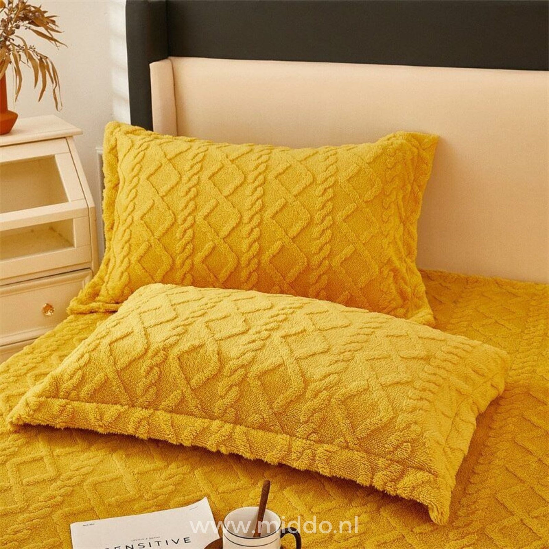 Cozy Fleece Sheet Set | Soft and Warm with Free Pillowcases!