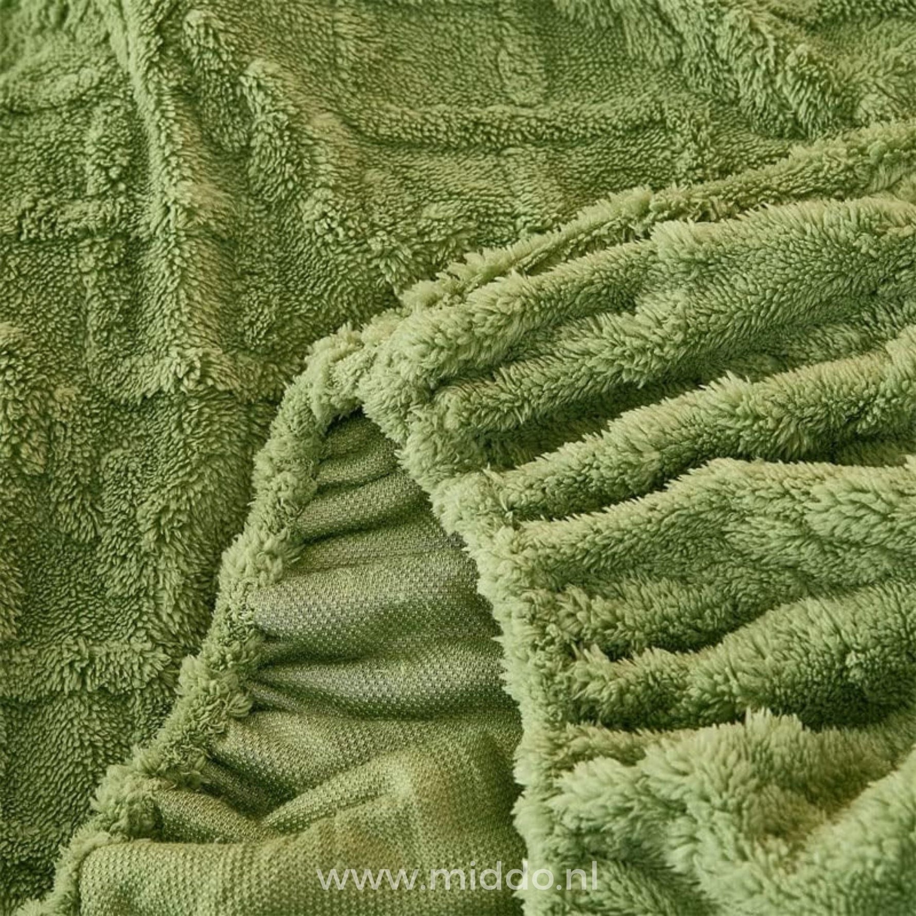 Cozy Fleece Sheet Set | Soft and Warm with Free Pillowcases!