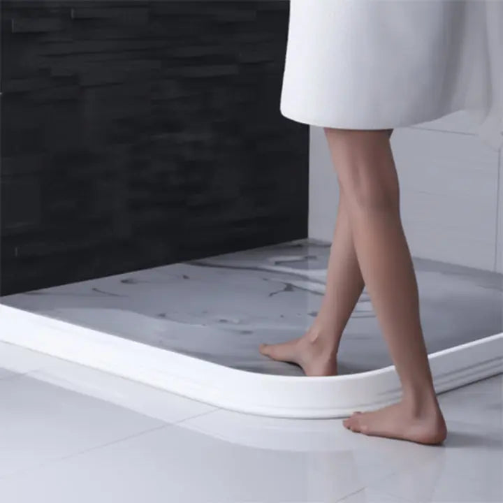 Flexible Wasserbarriere für die Dusche