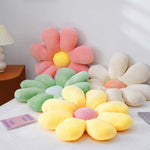 Flower-Shaped Decorative Pillow – Soft Accent Pillow for Your Home