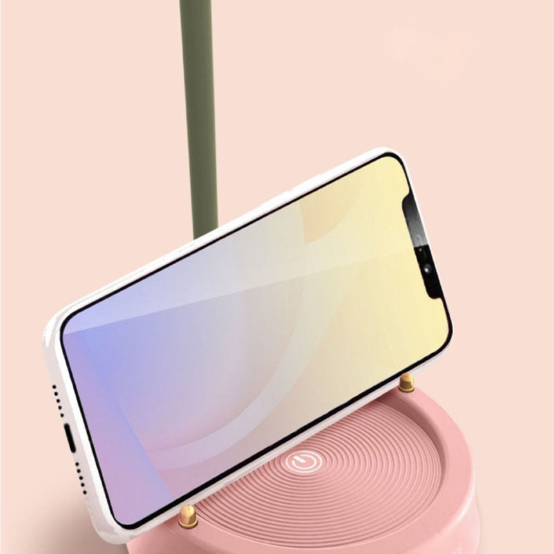 Verspielte Schreibtischlampe mit Touch-Funktion und drei Farbtemperaturen