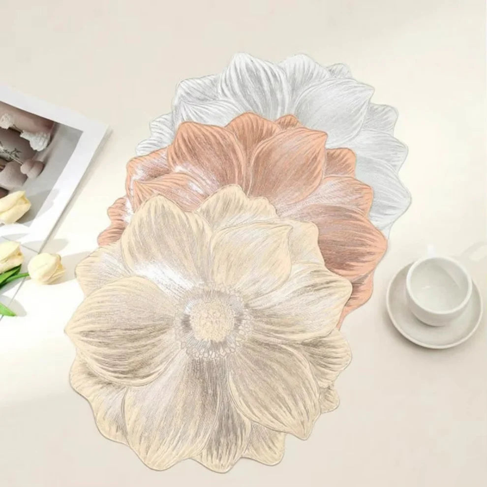 Elegant Blossom-Shaped Placemats – Non-Slip and Durable for Your Table