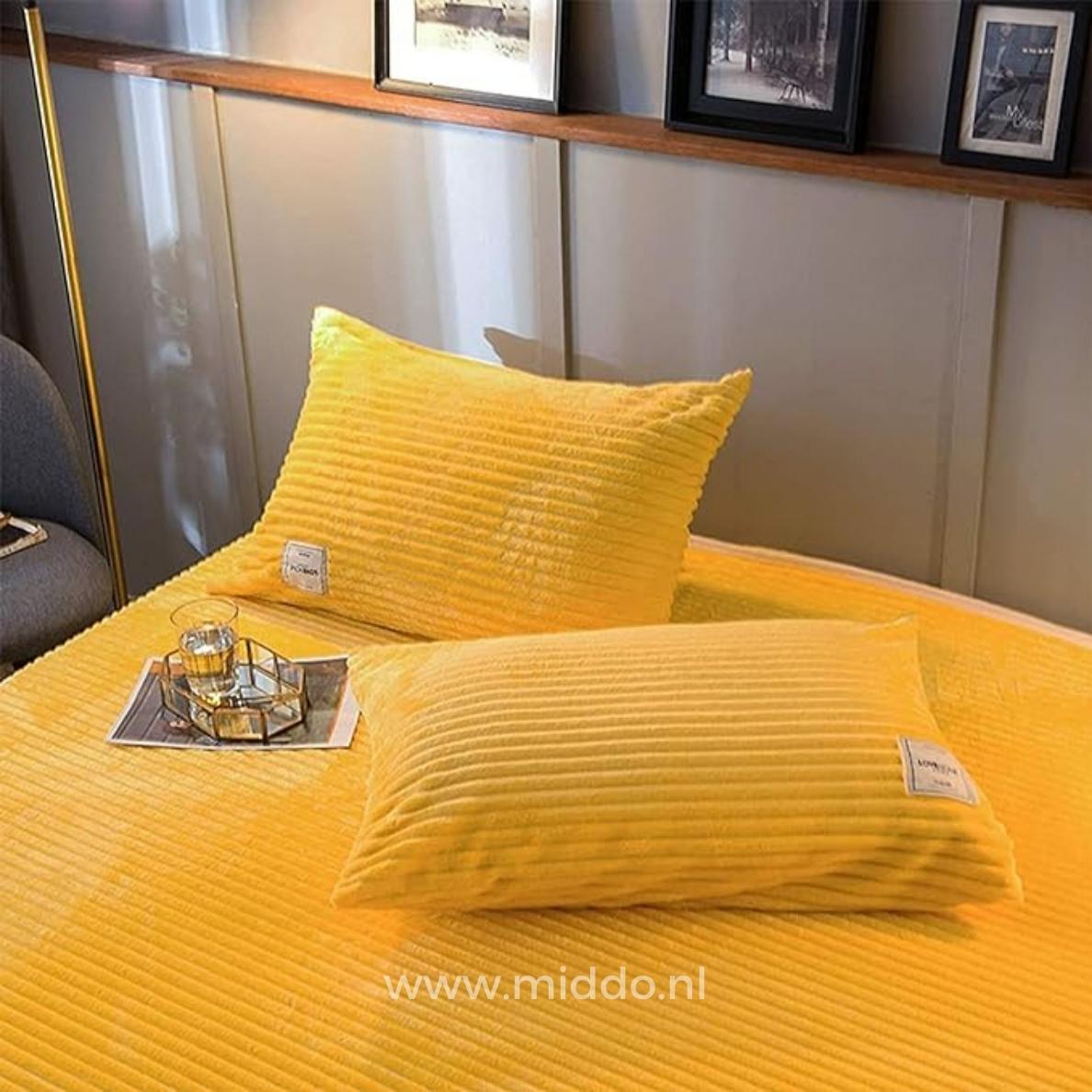 CosyNest | 3-Piece Fleece Bedding Set for Winter