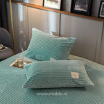 CosyNest | 3-Piece Fleece Bedding Set for Winter