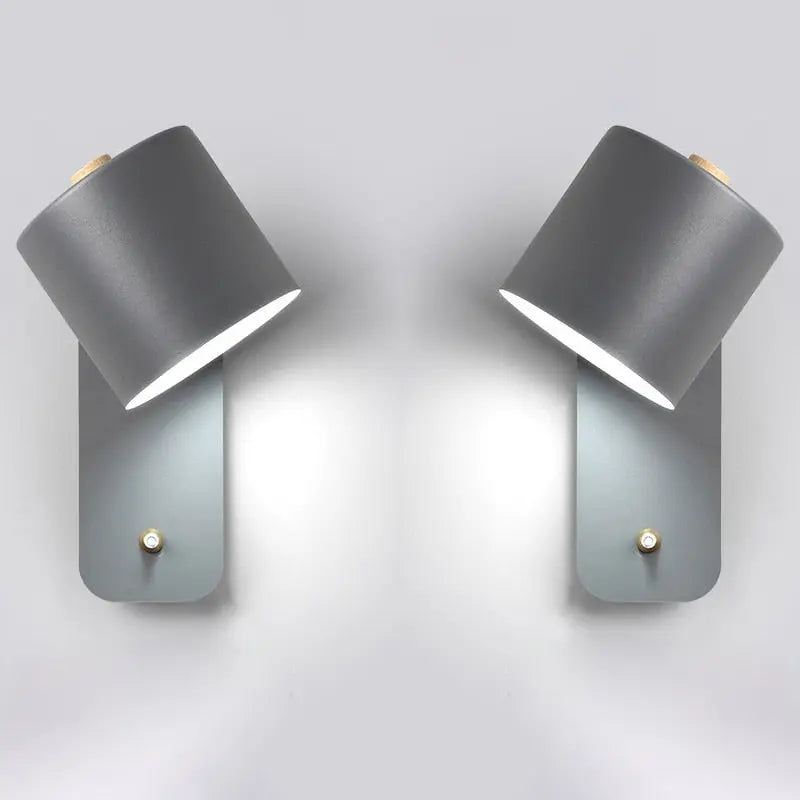 Elegantes Set aus 2 Wandlampen mit LED-Technologie