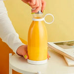 FreshJuice - Portable Mini-Blender for On-the-Go