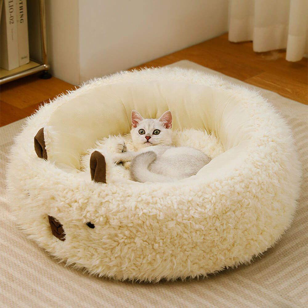 Kuscheliges Tierbett in Tierform – Warm und Unterstützend