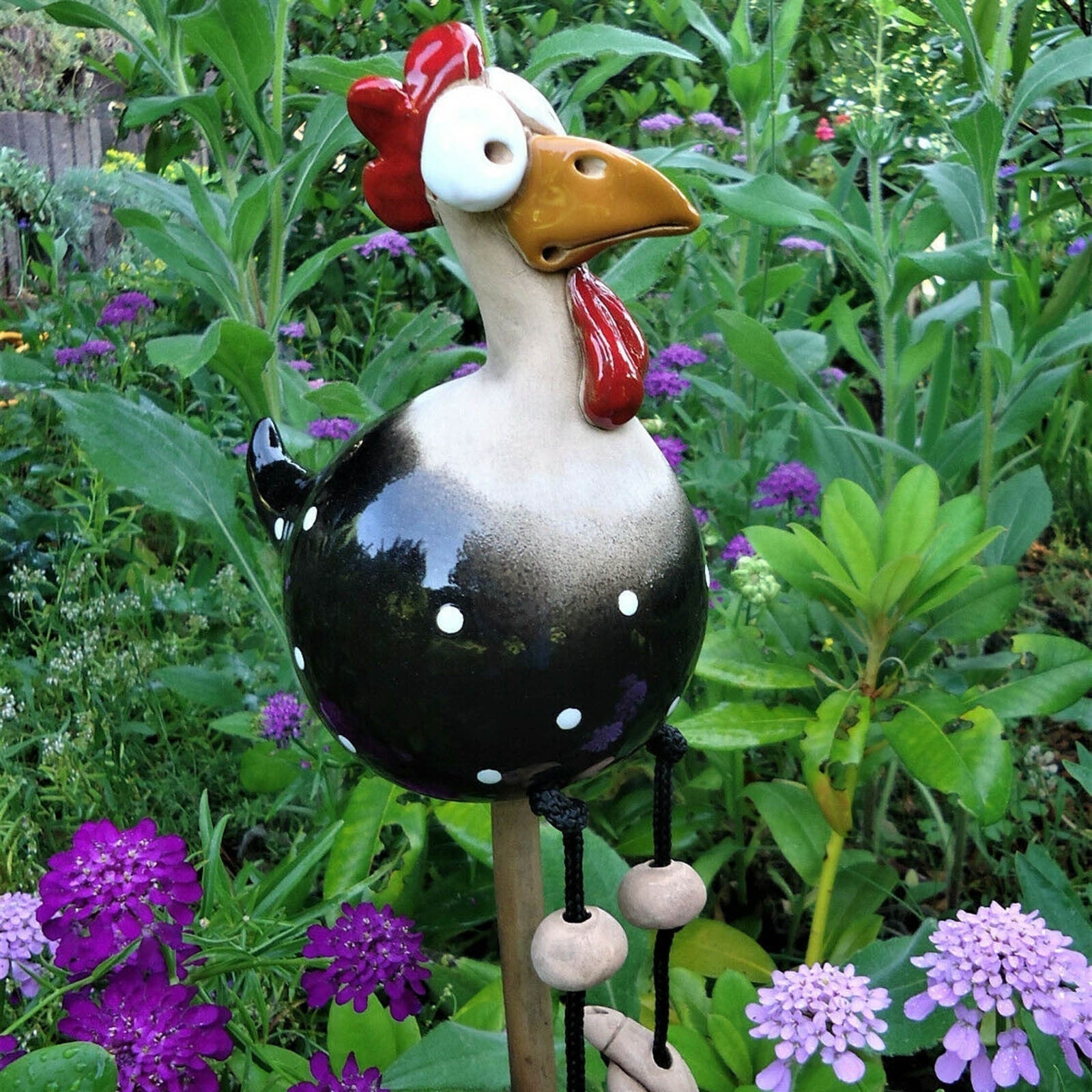 Witzige Gartenfigur | Lustiges Hühnerdesign für Ihren Außenbereich