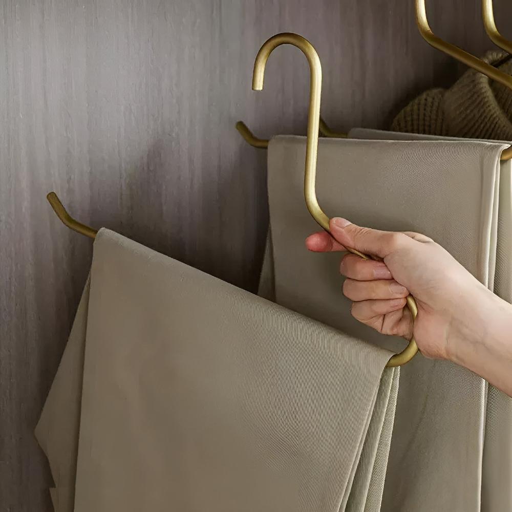 Elegante Metall-Kleiderbügel für perfekten Ordnung im Schrank (5 Stück)