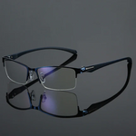 Leichte Multifokale Brille | Robuster Rahmen | Kratzfest & Wasserabweisend