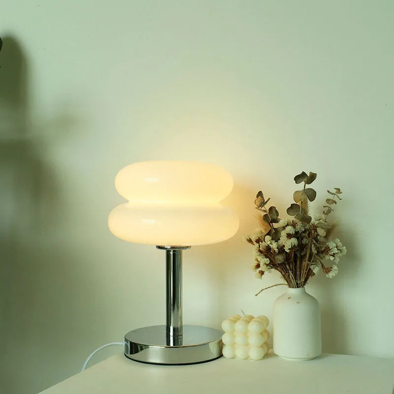 Elegante Tischlampe aus Glas für jeden Raum