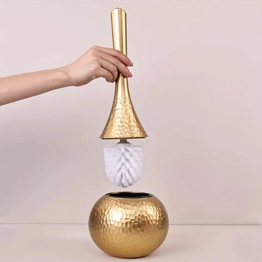 GOLDENCLEAN WC-BÜRSTE – ELEGANZ FÜR EINEN STILVOLLEN BADRAUM