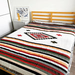 Herbstliche Retro-Couchdecke für Gemütlichkeit