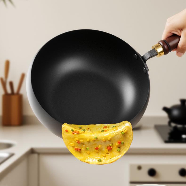 Hand-Forged Cast Iron Pan - Lightweight, Non-Toxic & Durable