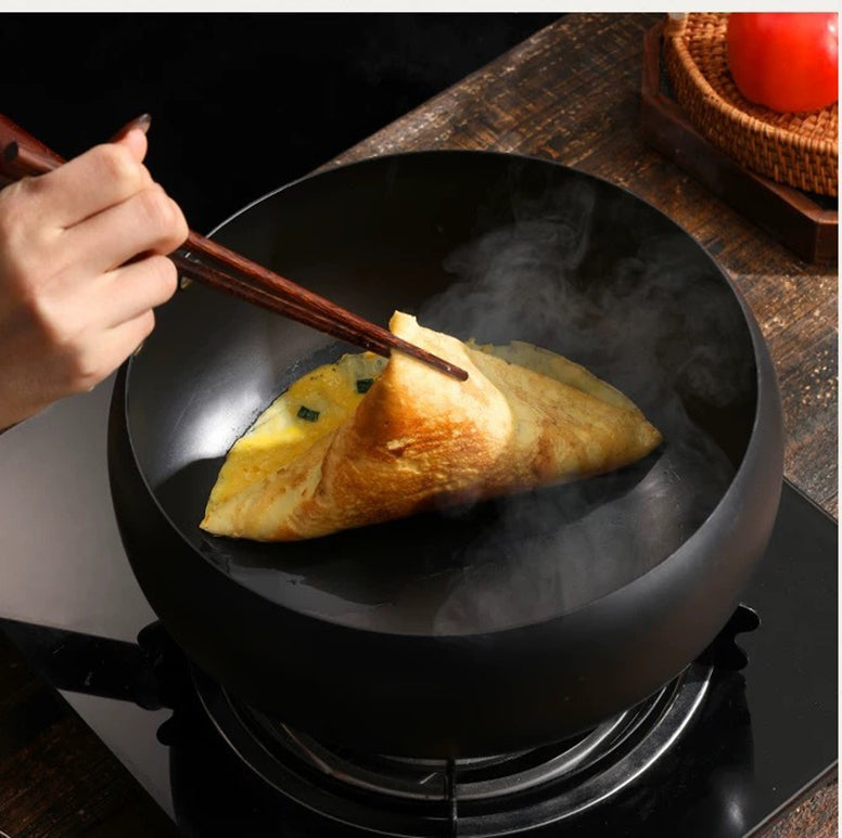 Hand-Forged Cast Iron Pan - Lightweight, Non-Toxic & Durable